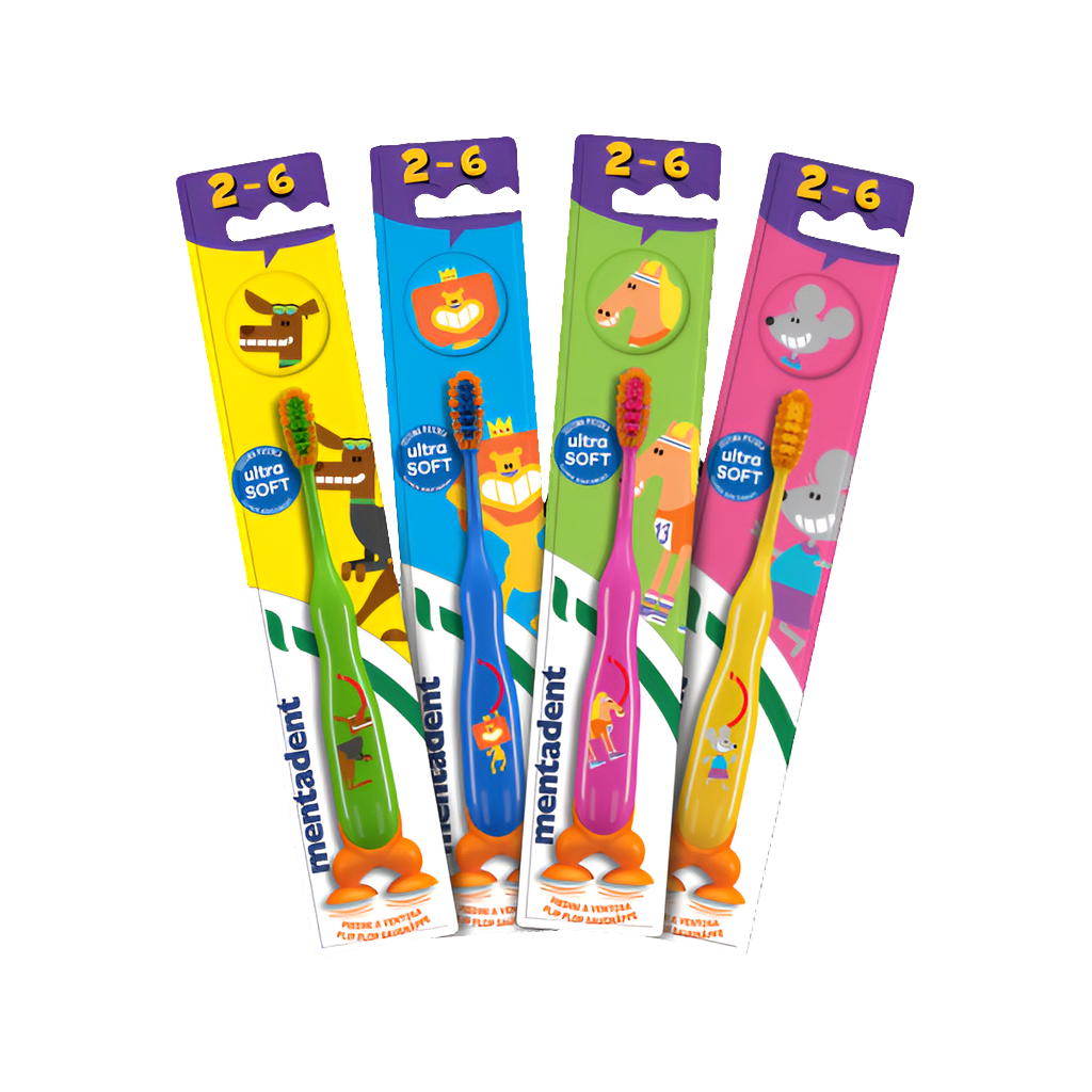 Mentadent Spazzolino Kids 2-6 Anni | Setole 0.01mm Extra Delicate per Denti da Latte | Igiene Orale Bambini con Testina Arrotondata