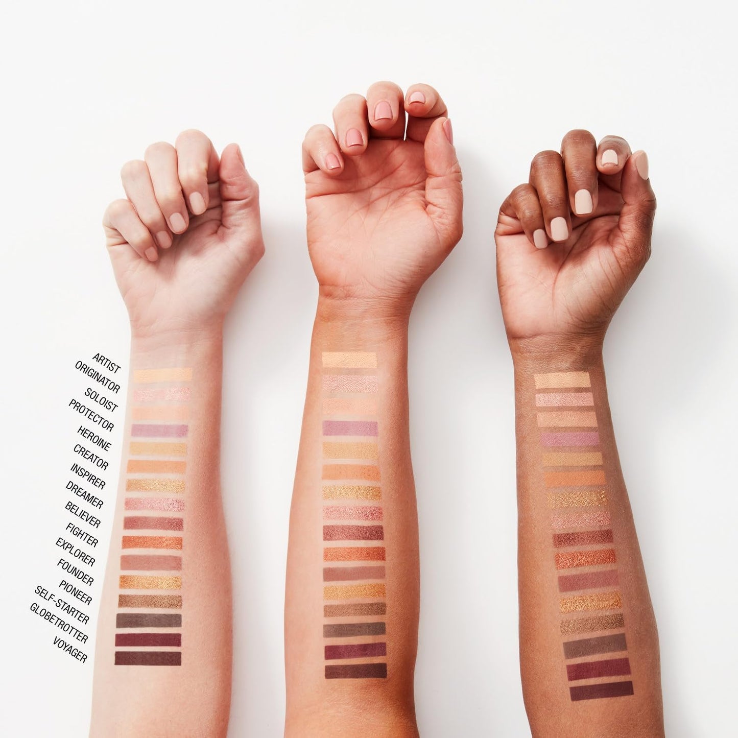 Maybelline New York Palette Ombretti Nudes of New York – 16 Tonalità Universali ad Alta Pigmentazione – Formula Cremosa con Talco Micronizzato Anti-Gessoso (18 g)