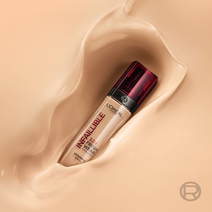 L'Oréal Paris Infaillible 32H Fresh Wear Fondotinta Fluido Idratante con Vitamina C e SPF 25 – La Soluzione Coprente e Ultra-Traspirante a Lunga Tenuta Non-Stop