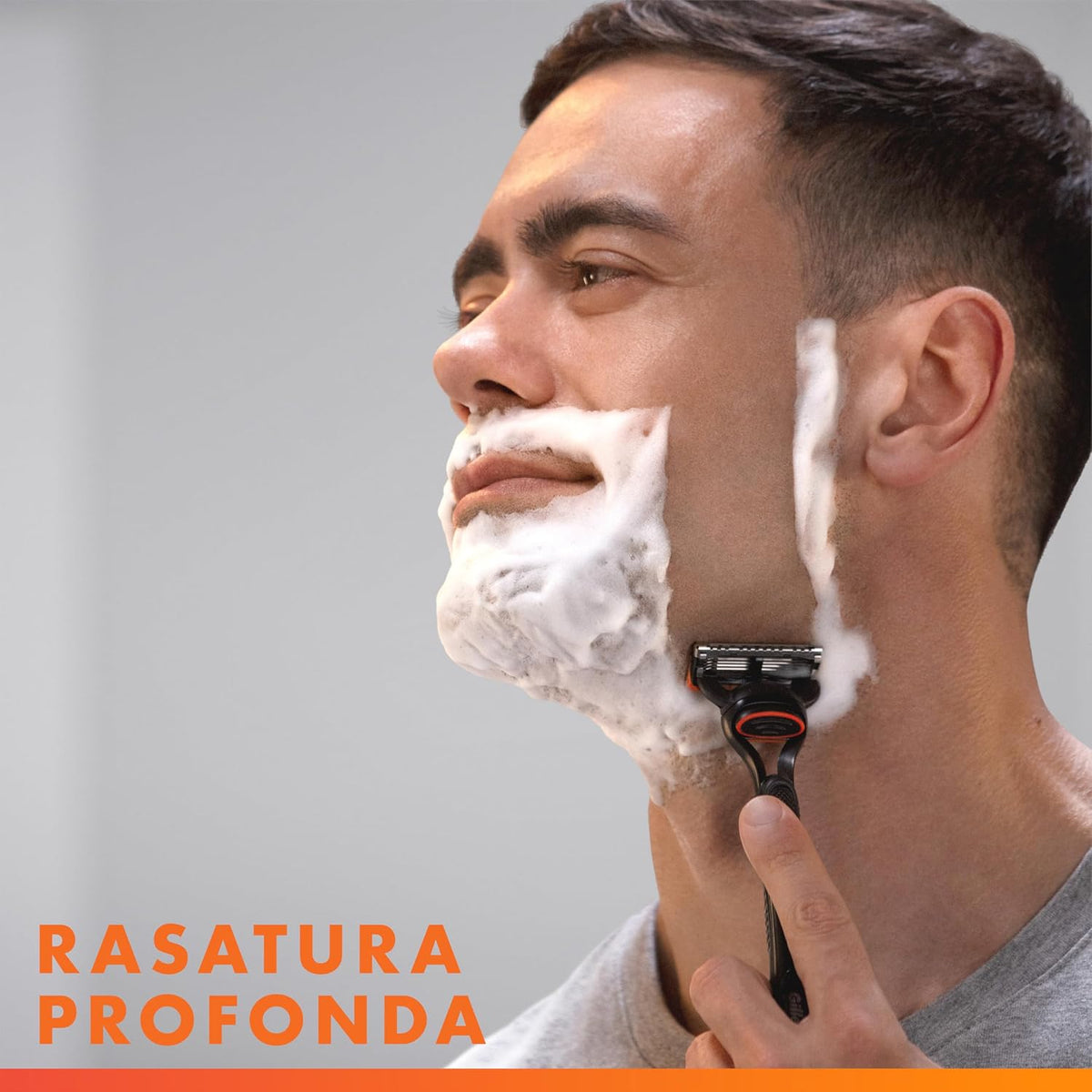 Gillette Fusion5 Lamette di Ricambio Rasoio Uomo Pacco Risparmio 9 Testine – 5 Lame Anti-Attrito e Rifinitore di Precisione