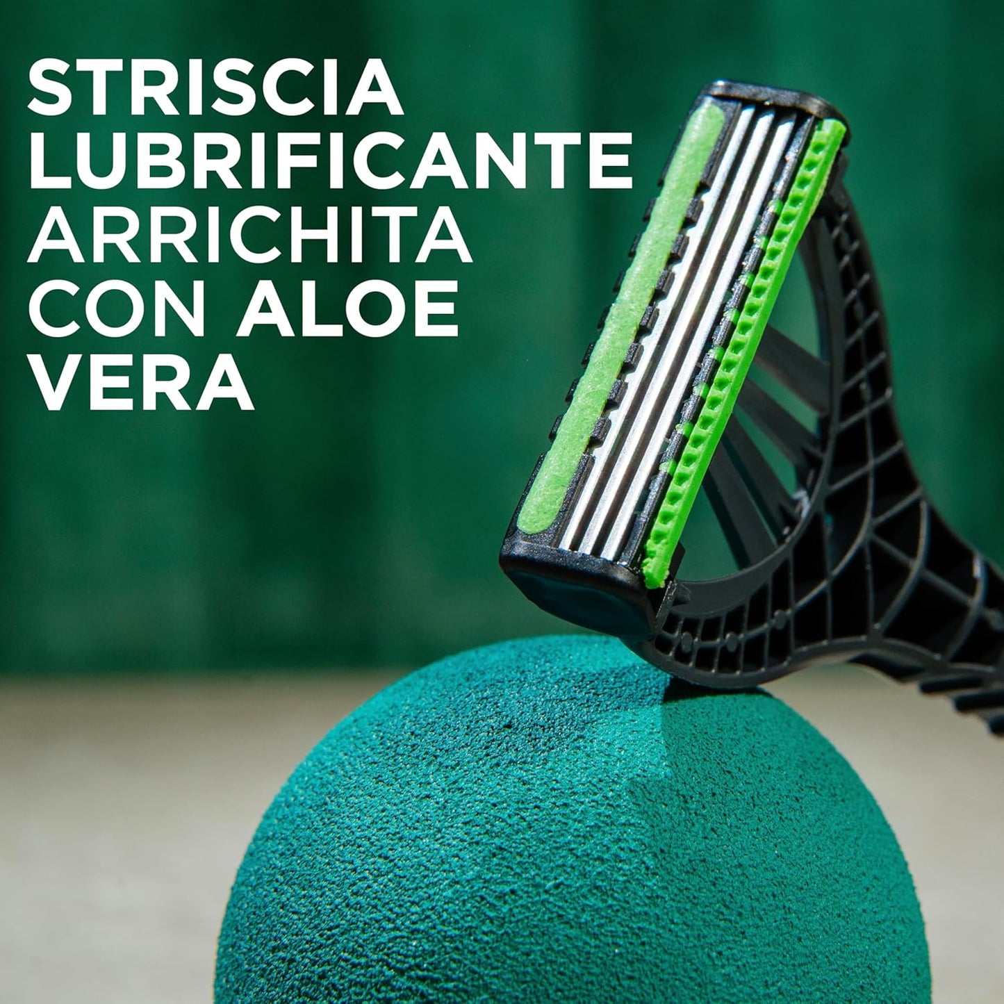 Rasoi Usa e Getta Wilkinson Sword Xtreme 3 Sensitive (4+2 Pezzi) | 3 Lame Flessibili con Aloe Vera per Viso e Testa