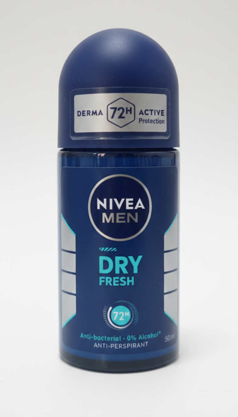 NIVEA Men Dry Fresh roll-on 50 ml antitraspirante 72h 0% alcool con tecnologia Dual Active per controllo del sudore e freschezza duratura.