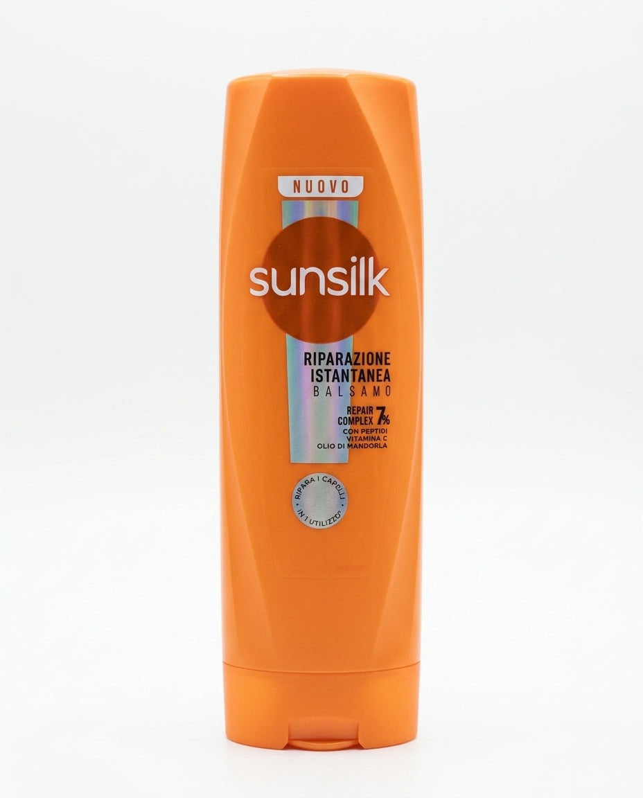 Sunsilk Riparazione Istantanea Balsamo 200 ml, con 7% Repair Complex a base di peptidi, vitamina C e olio di mandorla, formulato per riparare i capelli in 1 utilizzo e contrastare crespo e danni, con bottiglia in plastica 100% riciclata e certificazione PETA Approved.