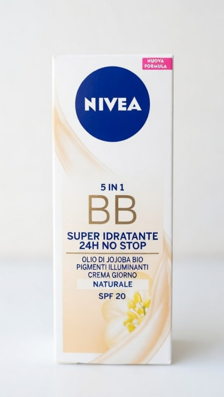 Nivea BB Cream 5in1 Super Idratante Colore Naturale (50ml) – Crema Giorno Viso SPF15 con Olio di Jojoba Bio e Pigmenti Illuminanti