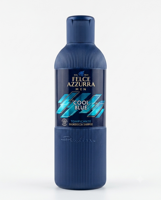 Felce Azzurra Docciashampoo Cool Blue Tonificante 500 ml, shampoo doccia uomo con note di bergamotto, cedro e ambra, deterge corpo e capelli donando una piacevole sensazione di freschezza, energia e vitalità quotidiana.
