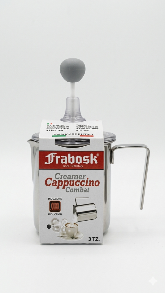 Frabosk Creamer Cappuccino COMBAT | Montalatte Manuale 3 Tazze in Acciaio Inox | Cappuccinatore da Fornello INDUZIONE | Coperchio in Policarbonato