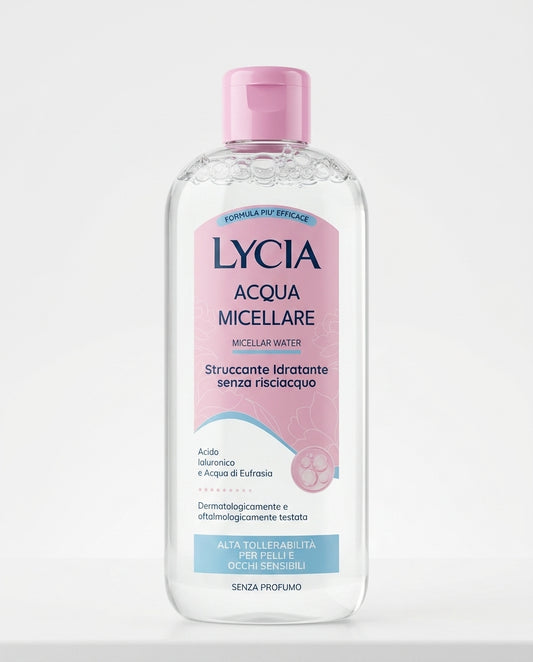 Lycia Acqua Micellare Struccante Idratante 400 ml, senza risciacquo, con acido ialuronico e acqua di eufrasia, formulata per detergere e struccare delicatamente pelli e occhi sensibili.