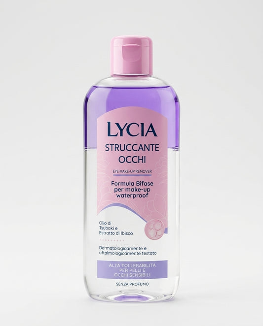 Lycia Struccante Occhi Bifasico 250 ml, senza profumo, con olio di Tsubaki ed estratto di ibisco, rimuove anche il trucco waterproof ed è indicato per pelli e occhi sensibili.