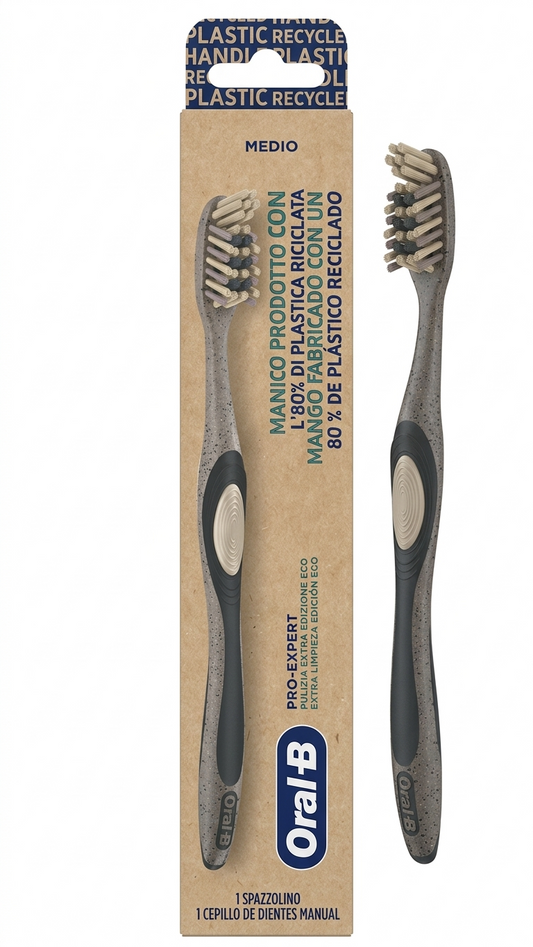 Oral-B Spazzolino Pro-Expert Pulizia Extra Edizione Eco – Setole Medie – Realizzato con l'80% di Plastica Riciclata