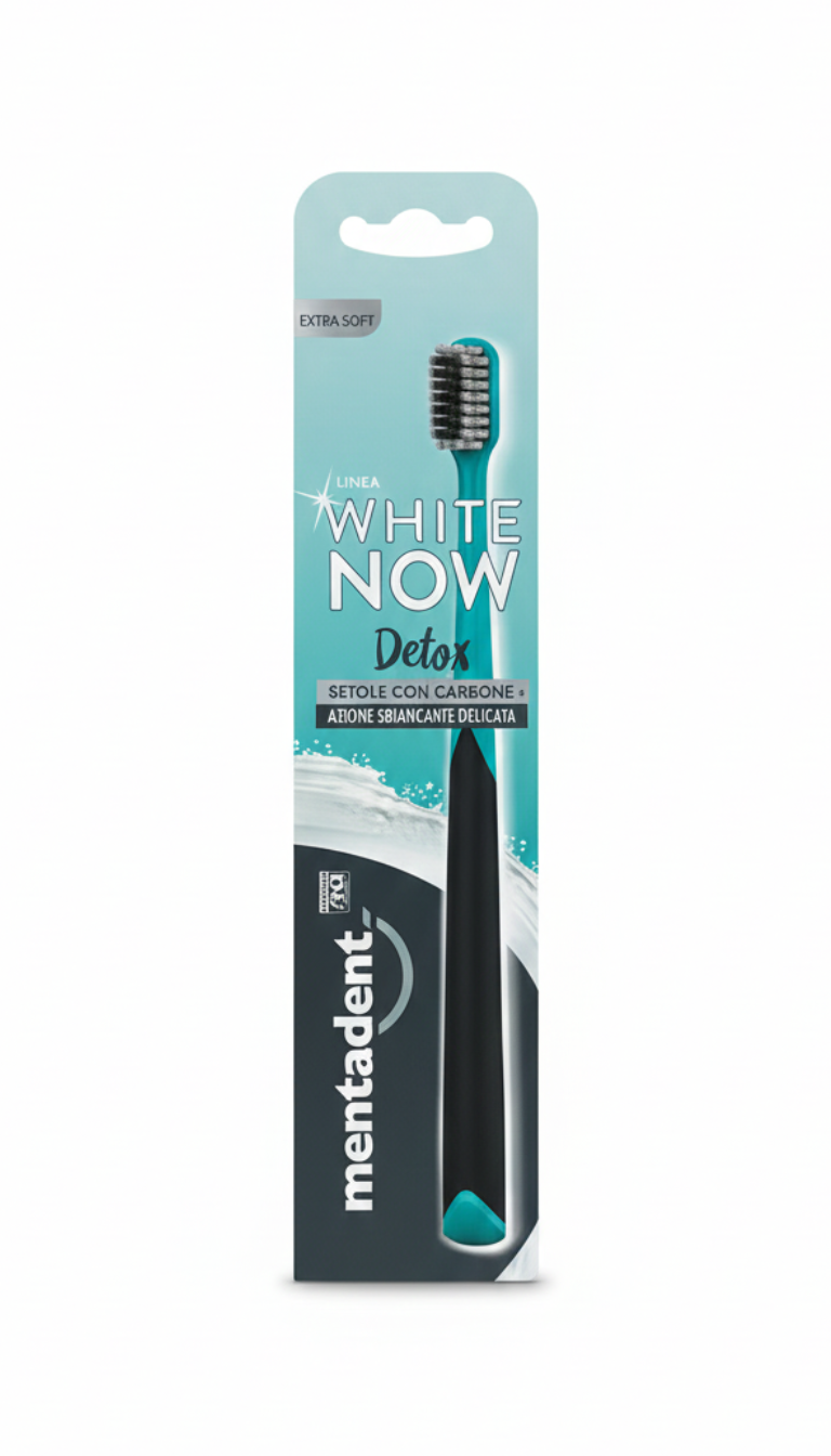 Mentadent Spazzolino White Now Detox Extra Soft | Setole al Carbone e Filamenti a Spirale | Azione Sbiancante Delicata per Gengive Sensibili