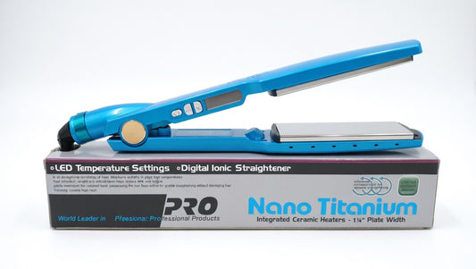 Nano Titanium PRO Piastra Professionale per Capelli | Riscaldamento Integrato in Ceramica | Temperatura fino a 232°C (450°F) | Piastre Ultra-Lisce da 32mm (1 1/4")
