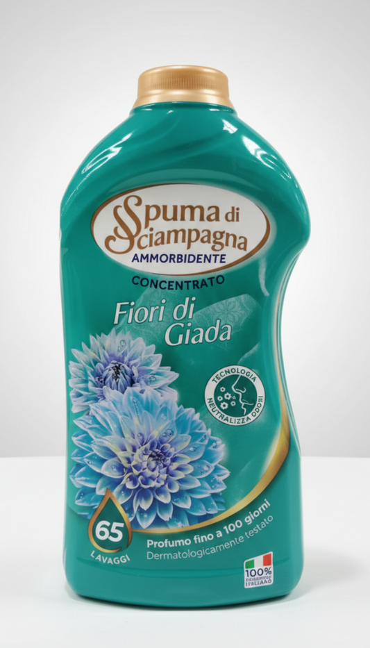Spuma di Sciampagna Fiori di Giada ammorbidente concentrato 1300 ml, 65 lavaggi, neutralizza odori, profumo duraturo.